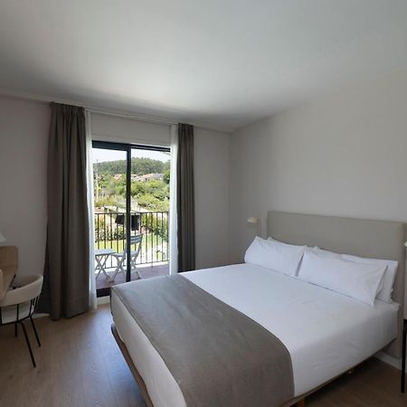 Hotel H4 Cangas 3 Superior Exteriör bild